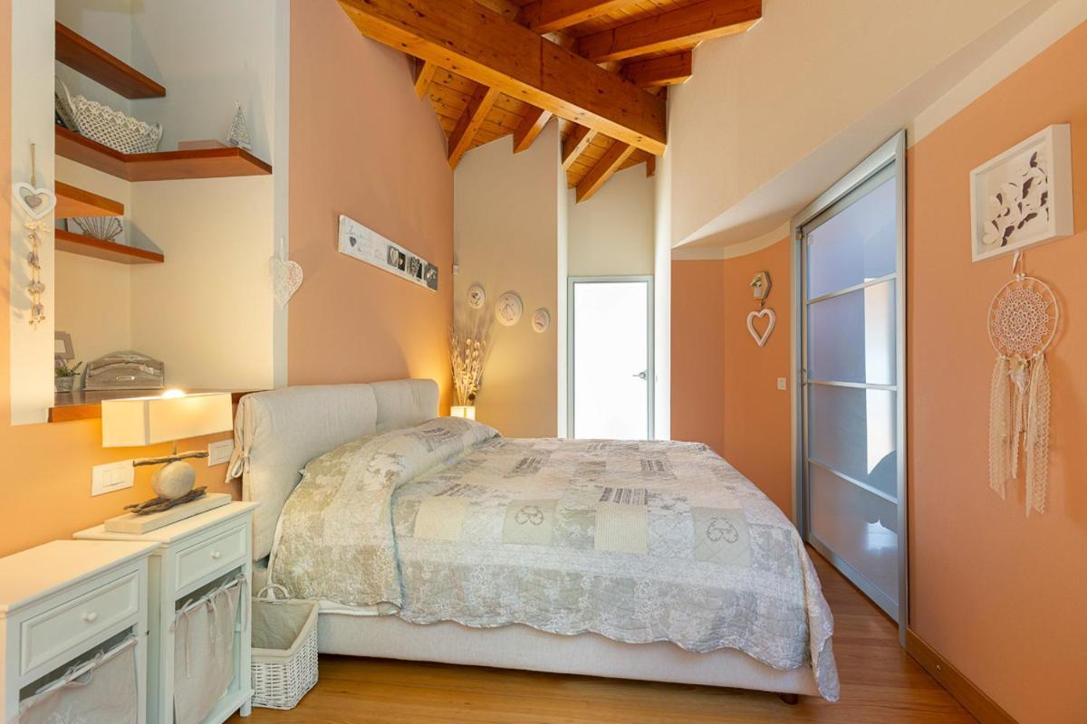Casa Leon Apartment Verbania Bagian luar foto