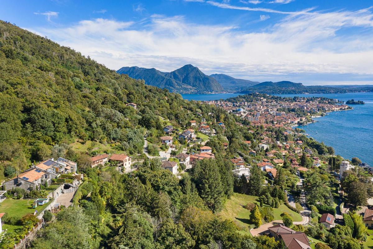 Casa Leon Apartment Verbania Bagian luar foto